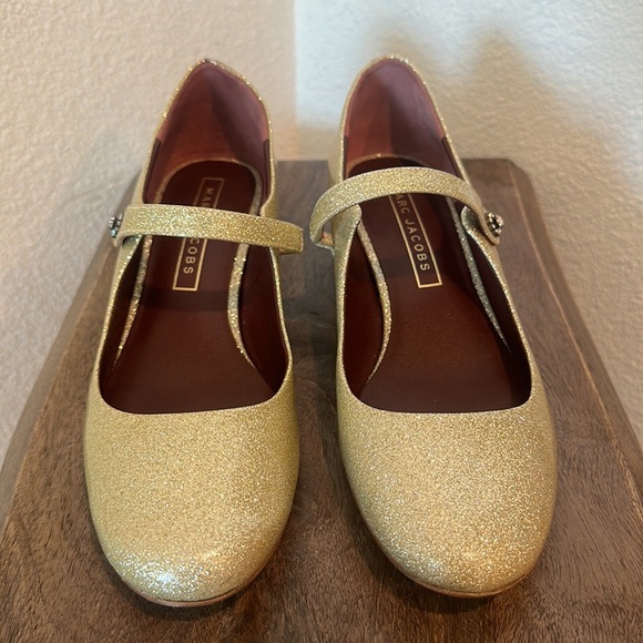 Marc Jacobs Women's Lexi Gold Glittered Patent Leather Mary Jane Shoes 8.5 - Picture 3 of 14